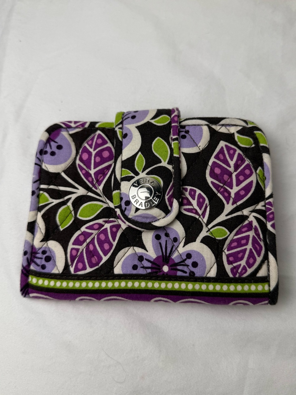 NWOT Vera Bradley Plum Petals Snappy Wallet MANUFACTURING DEFECTS